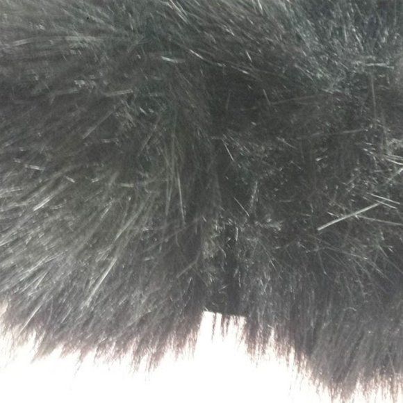 Faux Fox Fur Scarf and Glove Set - Picture 4 of 11